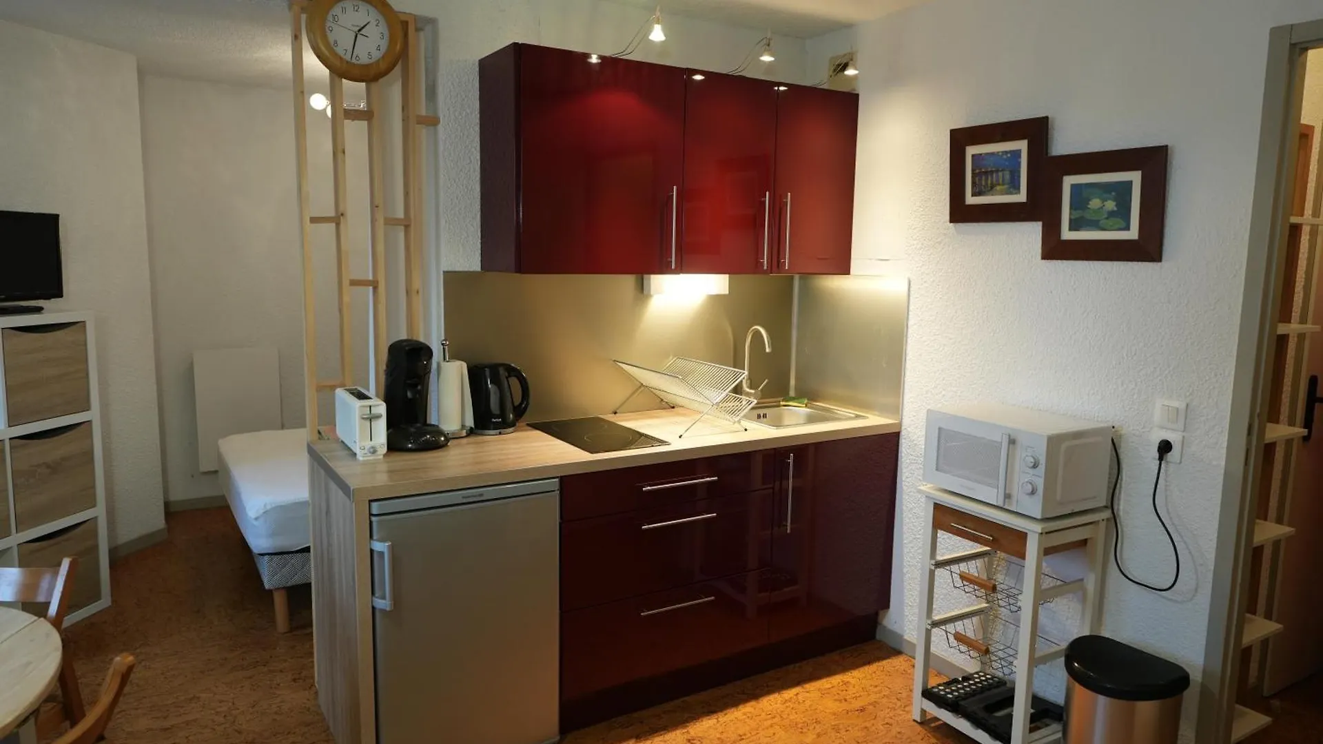 Appartement 4 Personnes, Ascenseur, Balcon, 100 M Du Telecabine كوتيريه