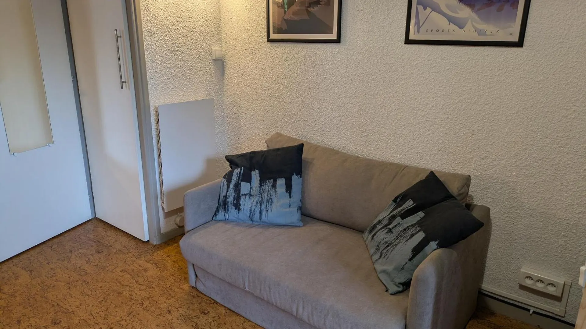 شقة Appartement 4 Personnes, Ascenseur, Balcon, 100 M Du Telecabine كوتيريه